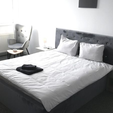 Luana Airport Apartments #8 Otopeni Ngoại thất bức ảnh